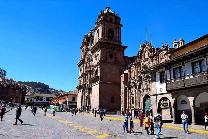07 Day Andean Experience Through the Living Culture of the Incas - Cusco arrival, altitude acclimation, and a clean start