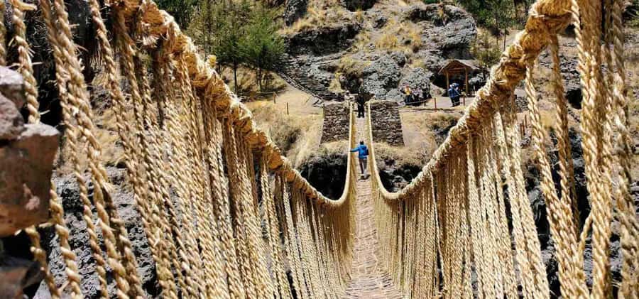 1 day excursion to Qeswachaka bridge and the 4 lagoons - Cusipata breakfast, then onward to Quehue for first bridge views