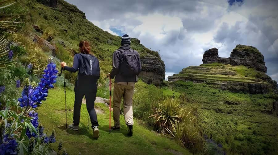 1 day excursion to Waqrapukara - The 2-hour Andes hike: what you’ll walk through and what you might see