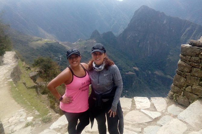 2 Day Hiking Short Inca Trail to Machu Picchu - Overnight in Aguas Calientes: Plan for Cold, Crowds, and Rest