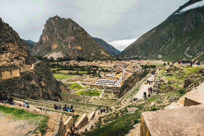 2 Day Sacred Valley and Machu Picchu Guided Tour from Cusco - Lunch time and the 19:00 train back: how to avoid the last-day scramble