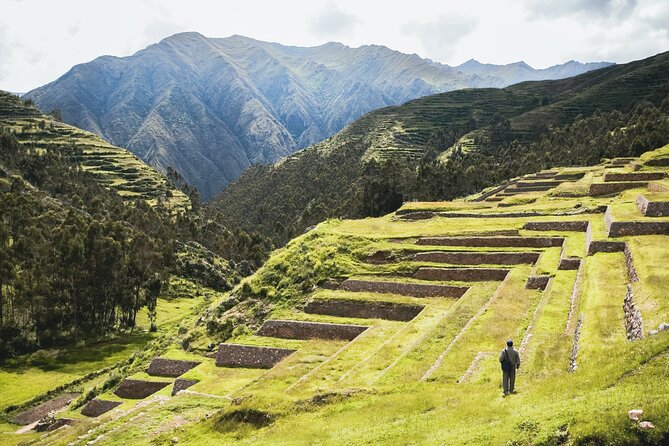 2 Day Sacred Valley and Machu Picchu Guided Tour from Cusco - Urubamba buffet lunch keeps the day practical