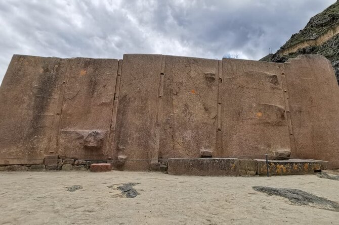 2-Day Sacred Valley Machu Picchu by Train with Llama Experience - Machu Picchu day: Sanctuary time, circuit options, and the bus ride