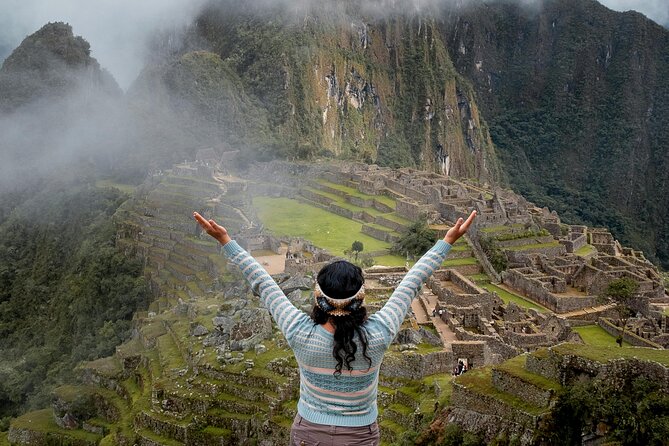 2-Day Sacred Valley & Machu Picchu Tour by Train from Cusco - Aguas Calientes one-night stay: sleep near Machu Picchu, then reset