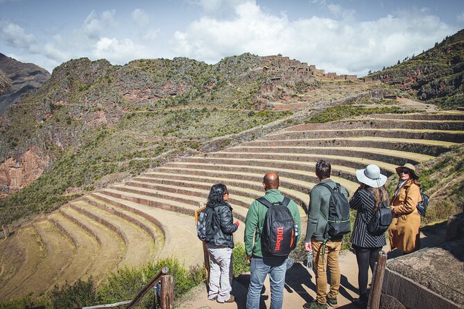 2-Day Tour: Sacred Valley & Machu Picchu – All Tickets Included - The Sacred Valley lunch break, buffet style with real options