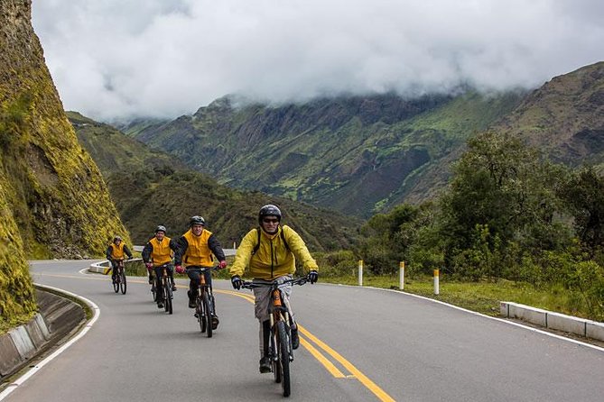 4-Day Inca Jungle Adventure, Mountain Biking, Rafting and Zipline - What to Expect From the Food and Hostals When the Days Are Active