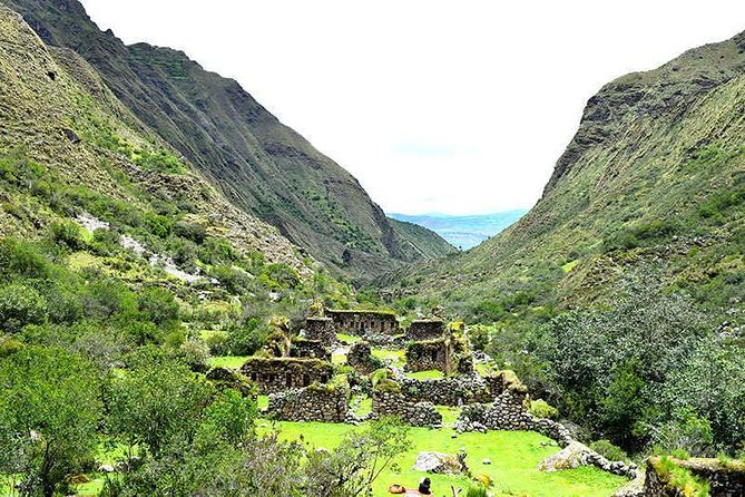 4-Day Lares Trek to Machu Picchu - Ollantaytambo’s terraces: the Sacred Valley link you may catch