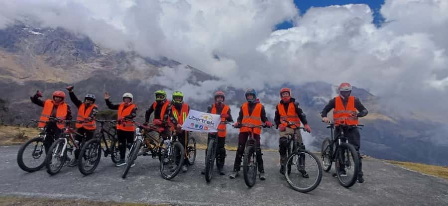 4 days/3 nights: Inka Jungle Trek to Machu Picchu - Small group logistics and the role of your guide