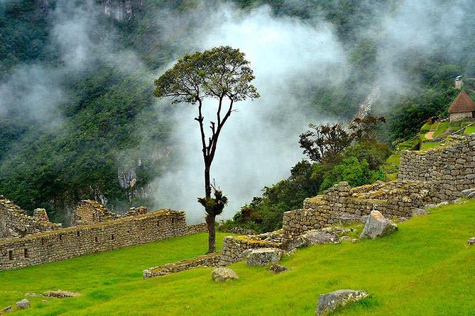 6-Day Cultural Tour to Machu Picchu - Sacred Valley classics: Moray, Maras salt pools, and Chinchero