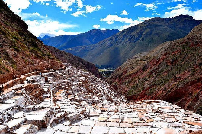 6-Day Cultural Tour to Machu Picchu - Final morning: San Blas, San Pedro Market, and your airport transfer
