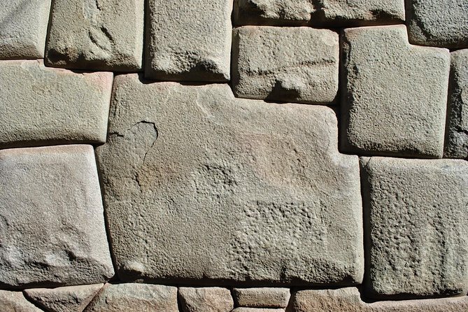 8-Days Peru, The Rise of the Inca Empire - Machu Picchu Day 5: train ride, bus up, and ticket circuit reality