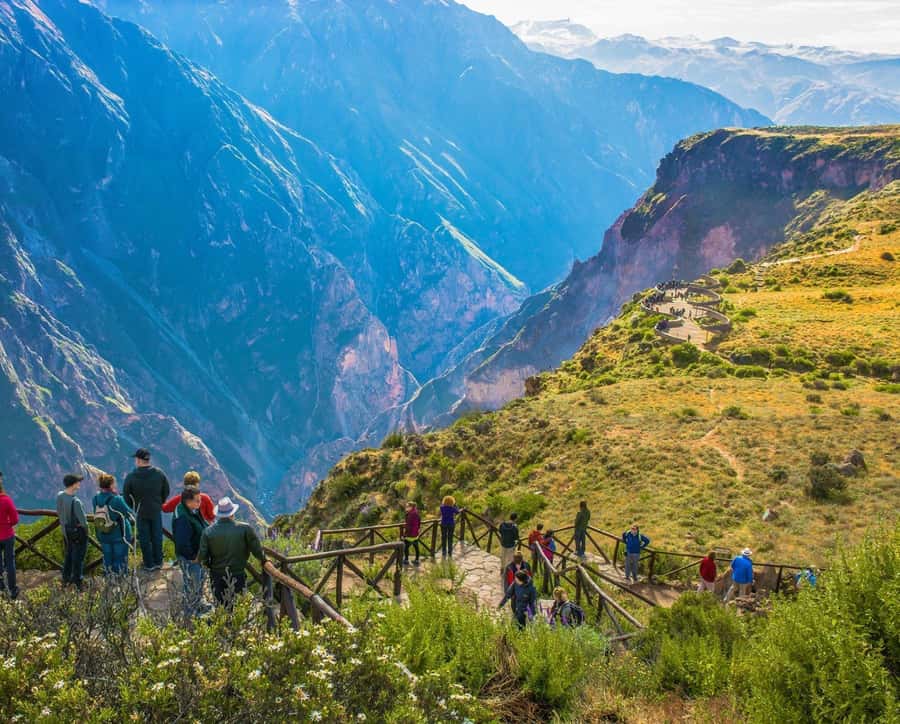 Arequipa: 2-day Colca Canyon Trekking, Ending in Puno - Day 2 midday: Chivay break, lunch option, and the start of the Puno transfer