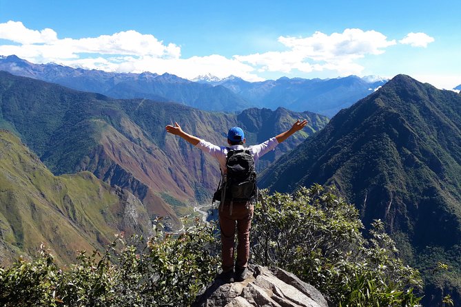 Choquequirao Trek 4 days and 3 nights - Day 4: The Uphill Back to Capuliyoc, Lunch, and Saywite Rock