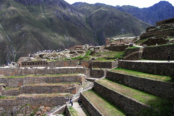 Complete Sacred Valley Tour Small group Pisac, Maras, Moray & Ollantaytambo - Ollantaytambo Ruins: Wiracocha Rock and Inca Stronghold Energy