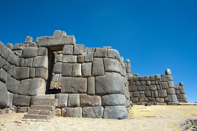 Cusco 4-Hour Private Tour Including Sacsayhuaman and Qenqo - Private guide care, vehicle comfort, and why it matters in Cusco