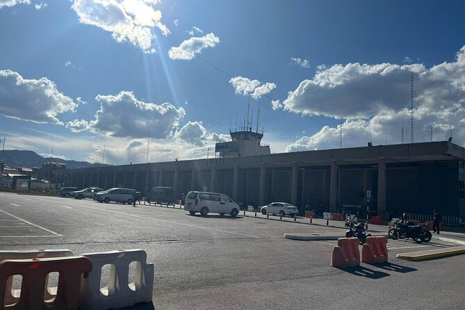 Cusco Airport Pickup and Private Transfer - Cusco airport to your hotel, minus the taxi puzzle