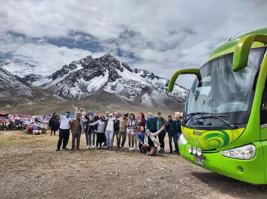 Cusco: Bus Turistico Puno Cusco con Tour y Buffet - Puno-to-Cusco by day: more than a transfer