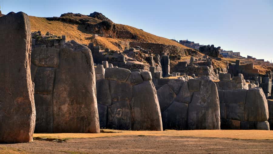 Cusco: City and Nearby Ruins 5-Hour Guided Tour - Sacsayhuaman’s huge stones and the confidence of precision