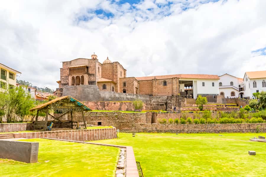 Cusco: City and Nearby Ruins 5-Hour Guided Tour - Price and value at $22, plus the real cost of entry tickets