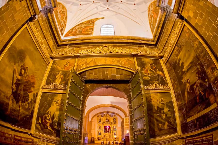 Cusco: City and Nearby Ruins 5-Hour Guided Tour - Coricancha Sun Temple: the sacred start that pulls you in