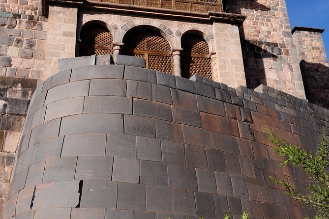 Cusco City Sightseeing, San Pedro Market, Cathedral and Qorikancha Temple - Qorikancha Temple: the Inca gold story told through stone foundations