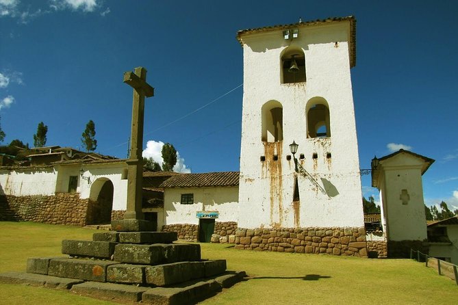 Cusco City Tour with Sacsayhuaman & Inca Sites – Small Group - Meeting at Plaza de Armas and getting your bearings