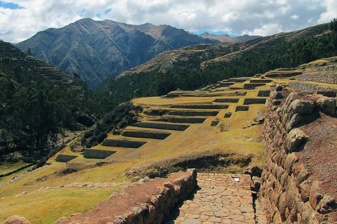 Cusco City Tour with Sacsayhuaman & Inca Sites – Small Group - Puka Pukara: the red fortress as a strategic checkpoint
