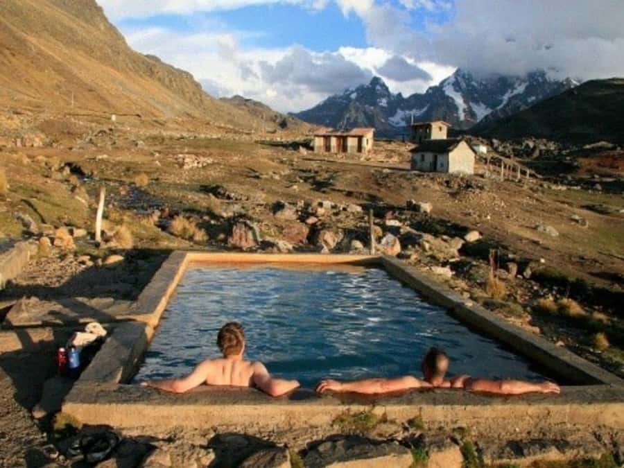 Cusco: Day Trip to the 7 Ausangate Lagoons with Lunch - A 4:00 a.m. pickup that actually makes sense