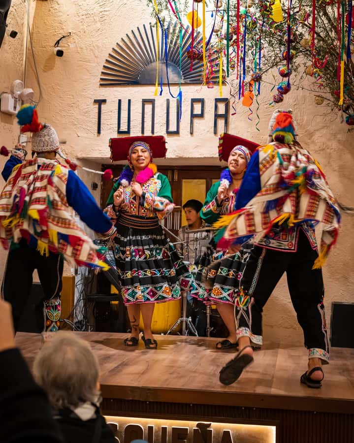 Cusco: Folkloric Andean Show & 3-Course Dinner at Tunupa - The 2-Hour Rhythm: Seated First, Show Starts Right Away
