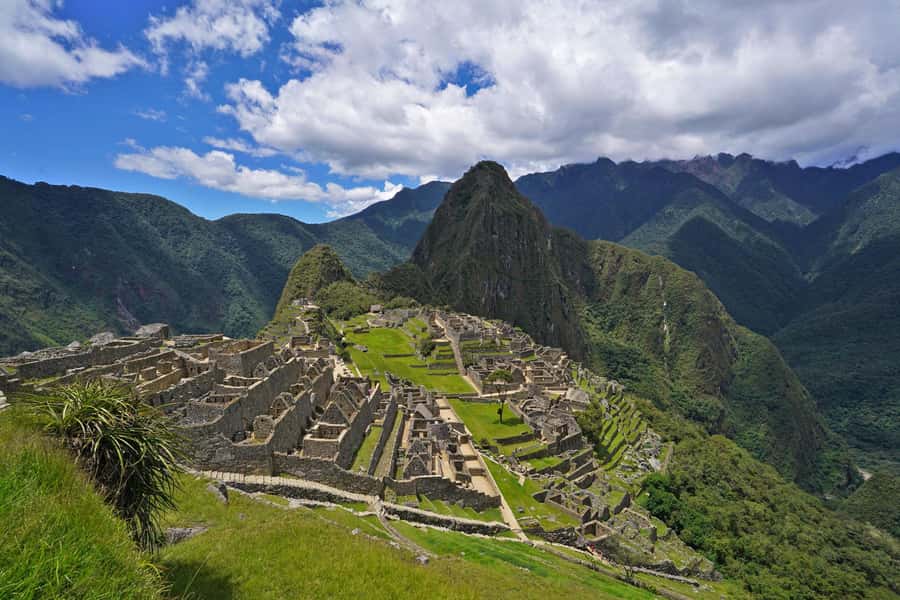 CUSCO: Full Day All Included Private Machu Picchu Experience - Machu Picchu with a private local guide for about 2.5 hours