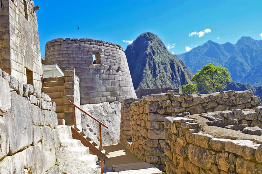 CUSCO: Full Day All Included Private Machu Picchu Experience - Ollantaytambo stop: a short breather with big route value