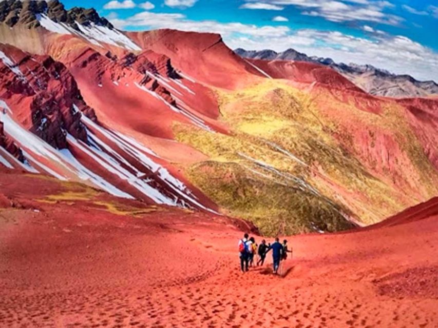 Cusco : Full day Palcoyo Mountain of colors - The guided walk and the stone forest stop