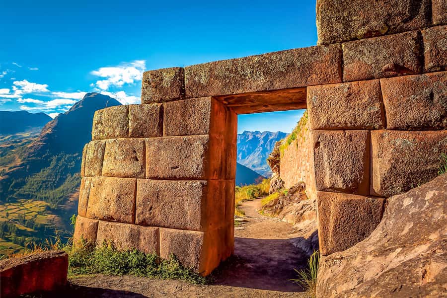 Cusco: Full-Day Tour of The Sacred Valley With Lunch - Pisac: Artisan Market and Archaeological Park, in the Right Order