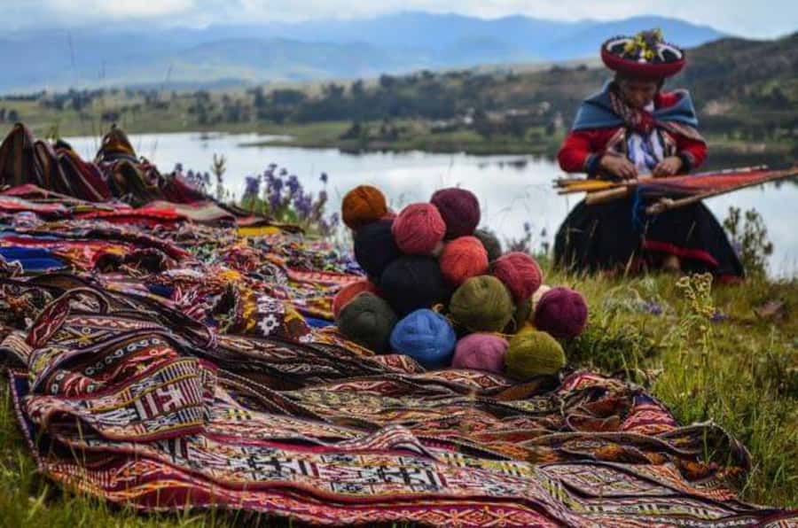 Cusco: Full-Day Tour of The Sacred Valley With Lunch - Food, Water, and What Your $38 Actually Covers