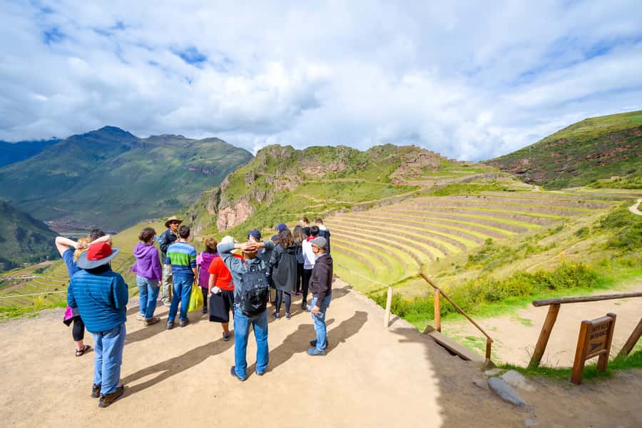 Cusco: Full-Day Tour of The Sacred Valley With Lunch - Getting From Cusco: Pickup, the 5-minute Rule, and the Flow
