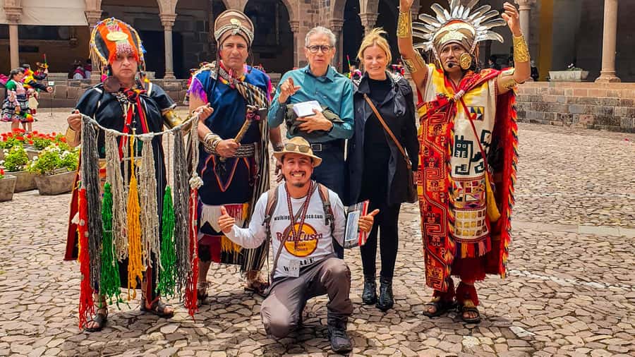 Cusco: Historic Walking Tour with Pisco Sour and Music Show - Temple of Manco Capac: finishing with an Inca perspective