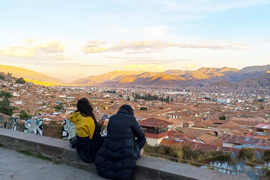 Cusco: Historic Walking Tour with Pisco Sour and Music Show - Pisco Sour or Chicha Morada: the included finale that makes it feel local