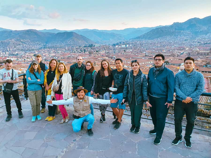 Cusco: Historic Walking Tour with Pisco Sour and Music Show - Price and pacing: is $10 a good deal for this kind of tour?