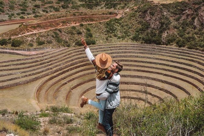 Cusco in 2-days: Sacred Valley and Machu Picchu - Cusco Pickup and the Chinchero Textile Start