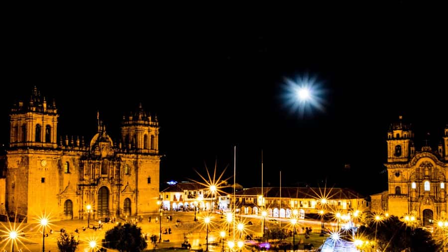 Cusco: Legends and History Night Tour with Pisco Sour - Riding Up First: Cristo Blanco Viewpoint Photo Stop