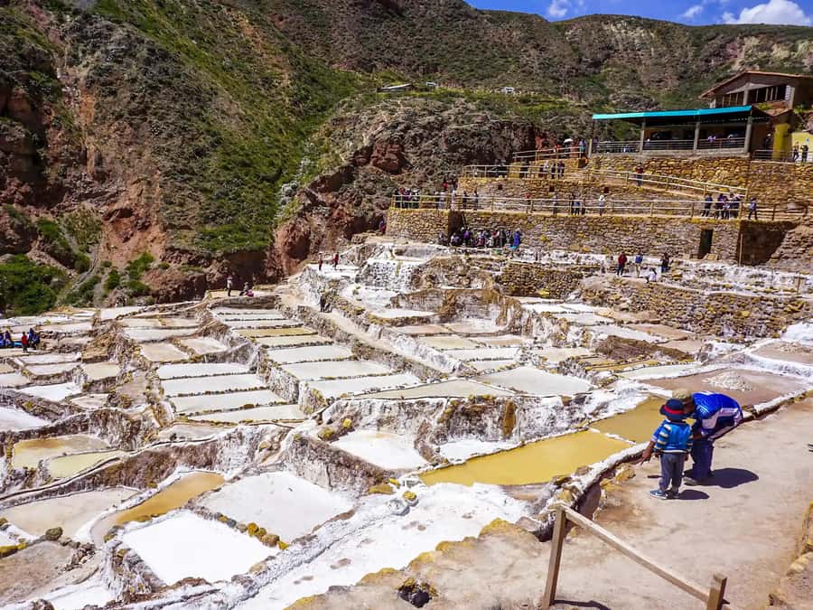 Cusco: Moray, Maras Salt Mines, and Chinchero Weavers Tour - The Drive, the Pace, and How to Enjoy 6 Hours Without Feeling Wrecked