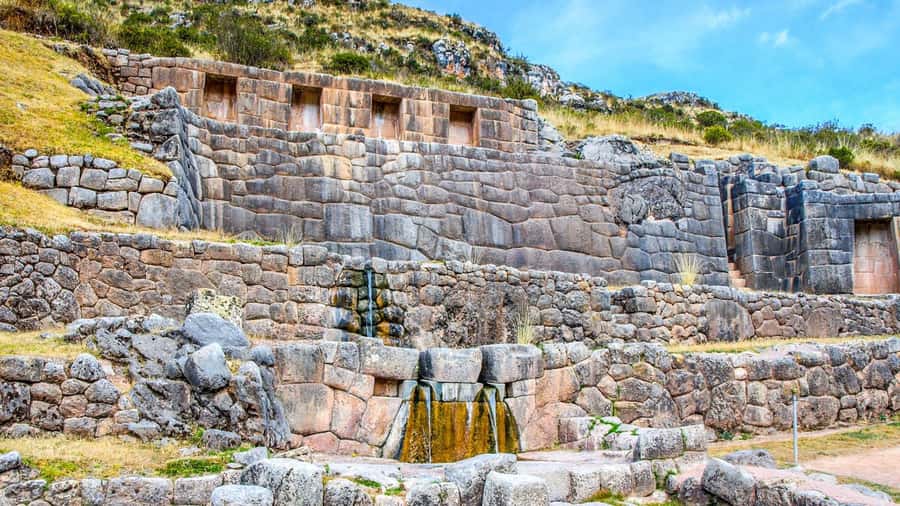 Cusco: Pisac, Sacsayhuaman, Q'enqo, and Tambomachay Tour - Qenqo: A Ritual Site That Feels Purposeful