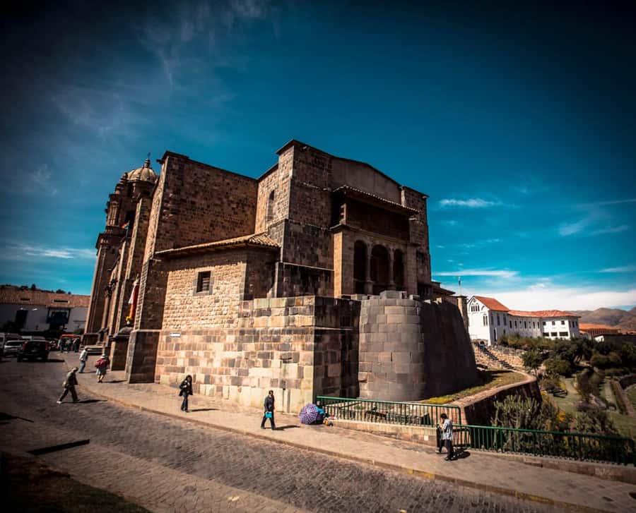 Cusco: Private City Tour and Trip to Archeological Sites - Private Guide, Multilingual Support, and Comfortable Transport