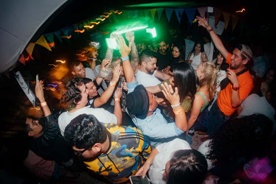 Cusco: Pub Crawl with Skip-the-Line Access and Drinks - Walking at night in Cusco, stairs, and the Saturday taxi plan
