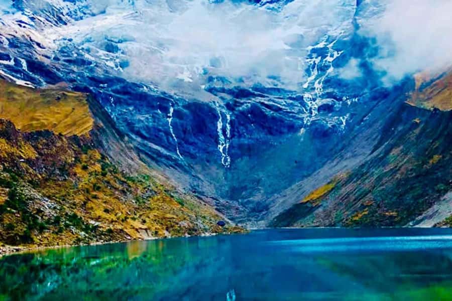 Cusco: Rainbow Mountain and Humantay Lake 2-Day Tour + Meals - How the guide makes the Rainbow Mountain day more than a photo stop