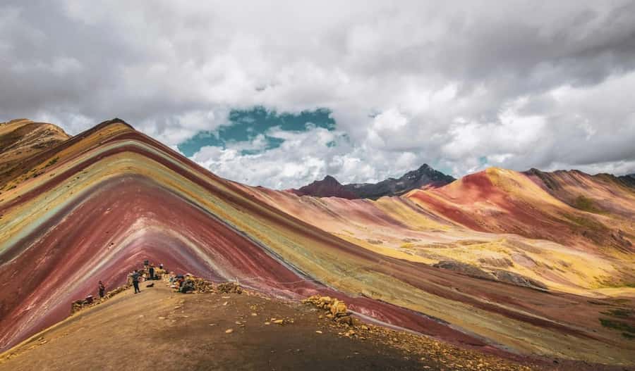 Cusco : Rainbow Mountain and Red Valley Tour - Quiquijana breakfast, then the Chillihuani checkpoint area