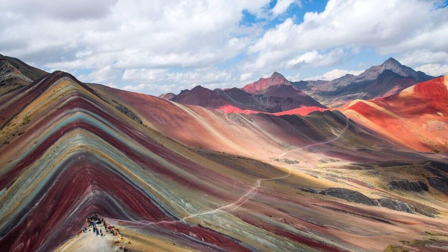 Cusco: Rainbow Mountain Horseback Riding Tour + lunch - The Ride Down and Back to Cusipata for Lunch