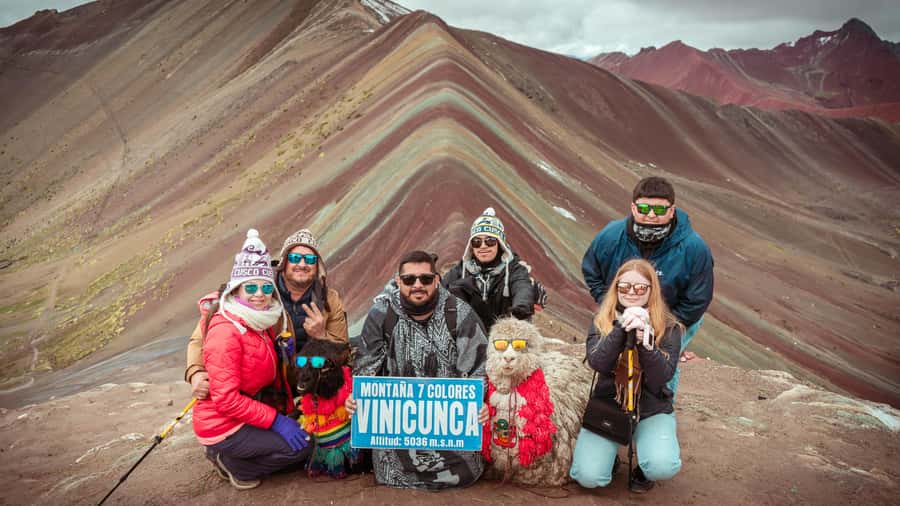 Cusco: Rainbow Mountain Tour and Red Valley Hike (Optional) - Food stops that actually matter: breakfast, buffet lunch, and vegetarian reality