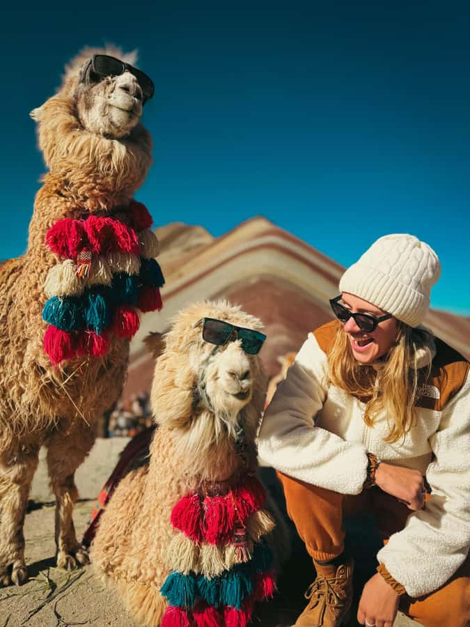 Cusco: Rainbow Mountain Tour and Red Valley Hike (Optional) - Getting to the start: Cusco pickups, Cusipata breakfast, and the long van ride