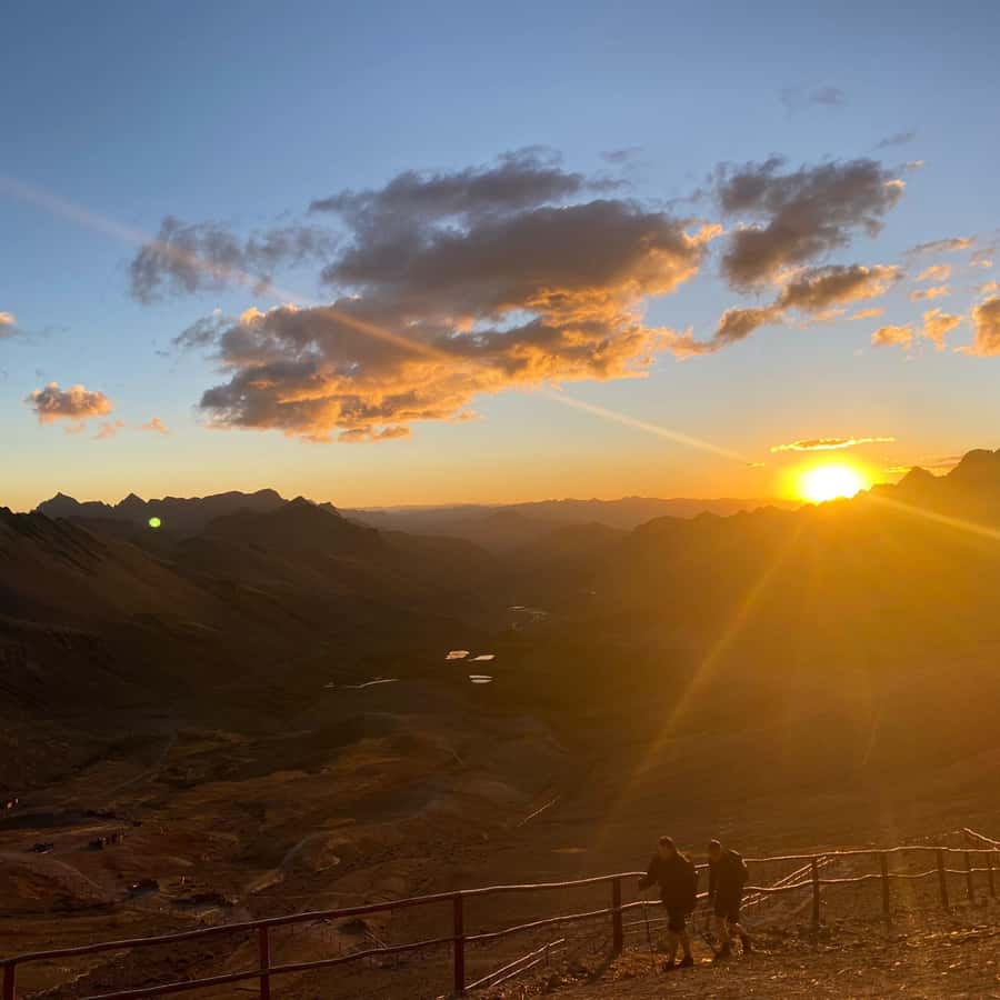 Cusco: Rainbow Mountain Tour at Sunset Without the Crowds - Key things I’d watch for before you go